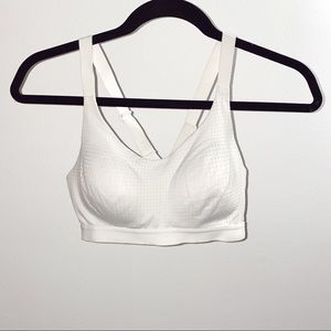 34B Victoria’s Secret Bra